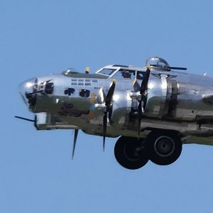 b17-04.JPG